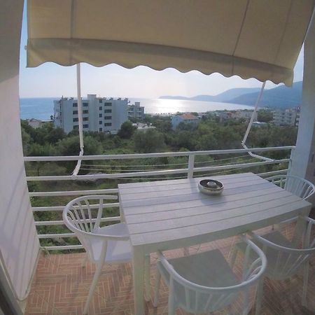 Villa Goxhi Borsh Bagian luar foto