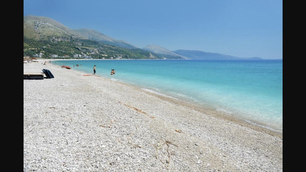 Villa Goxhi Borsh Bagian luar foto