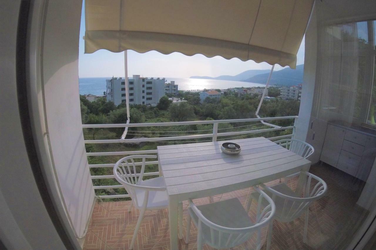 Villa Goxhi Borsh Bagian luar foto